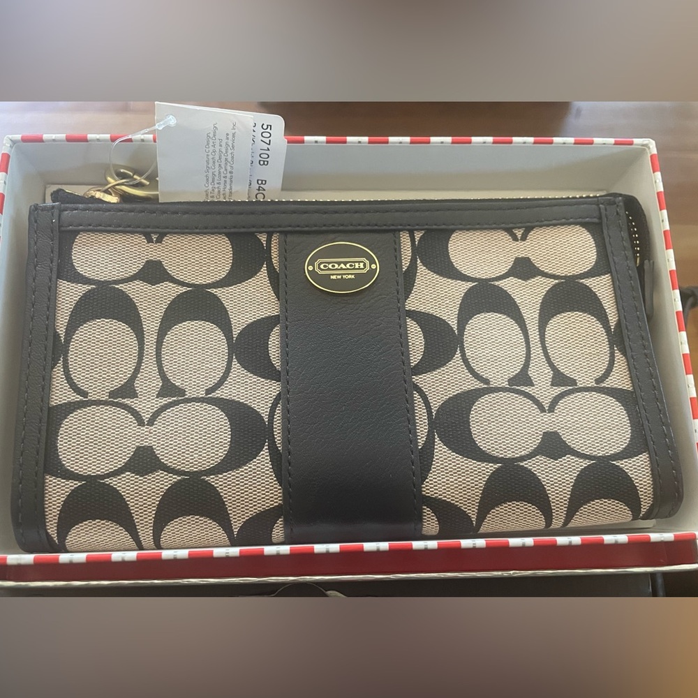 Coach Black and Khaki Signature Zip Wristlet/Wallet